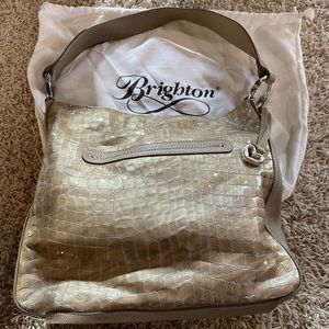 NWOT Brighton purse.